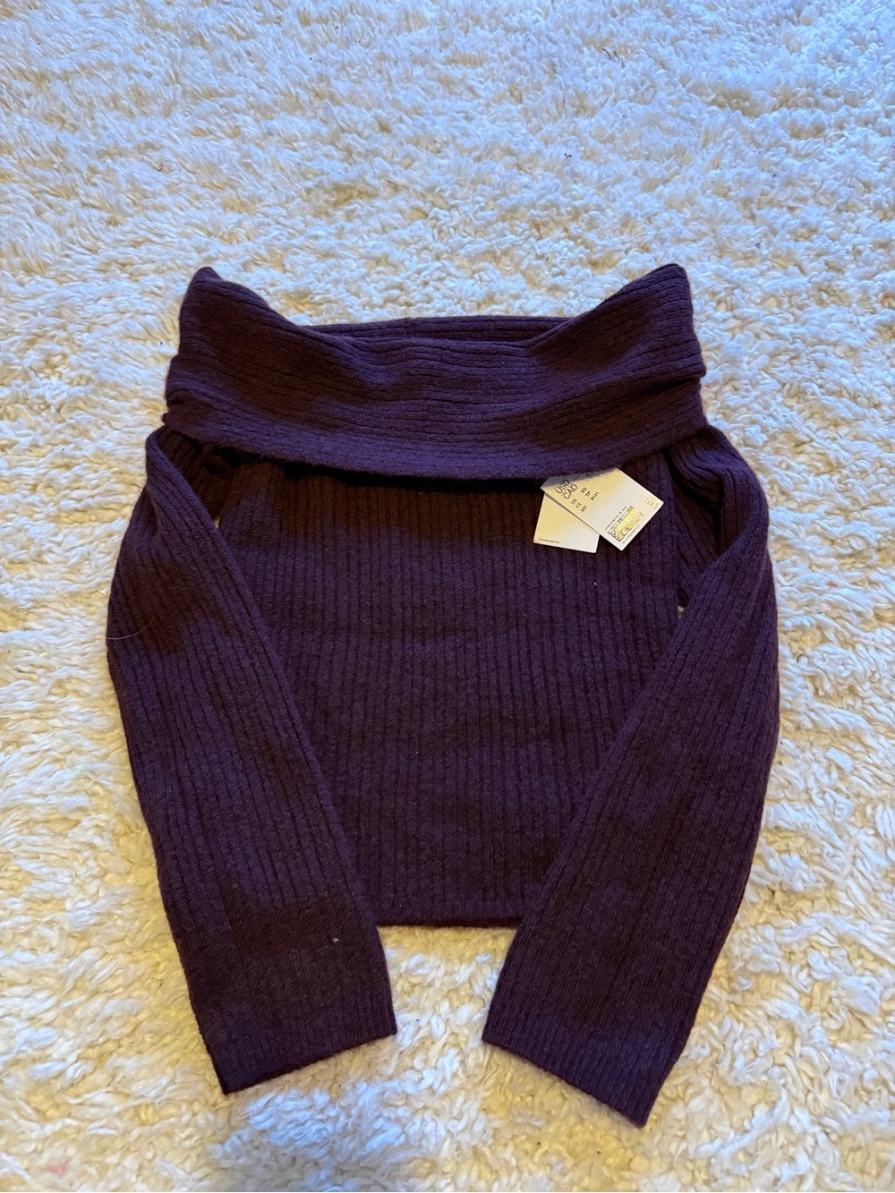 H&M Dark Purple Off-Shoulder Ribbed Women’s Sweater